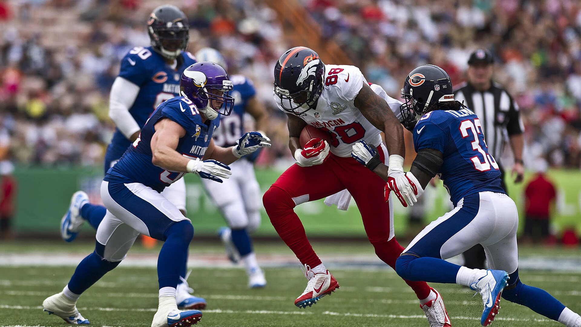 范弗利特36+8导演猛龙逆转，湖人三巨头合体碾压活塞迎三连胜